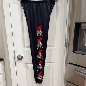 Black Leggings with Girl Gnome Knitting Design